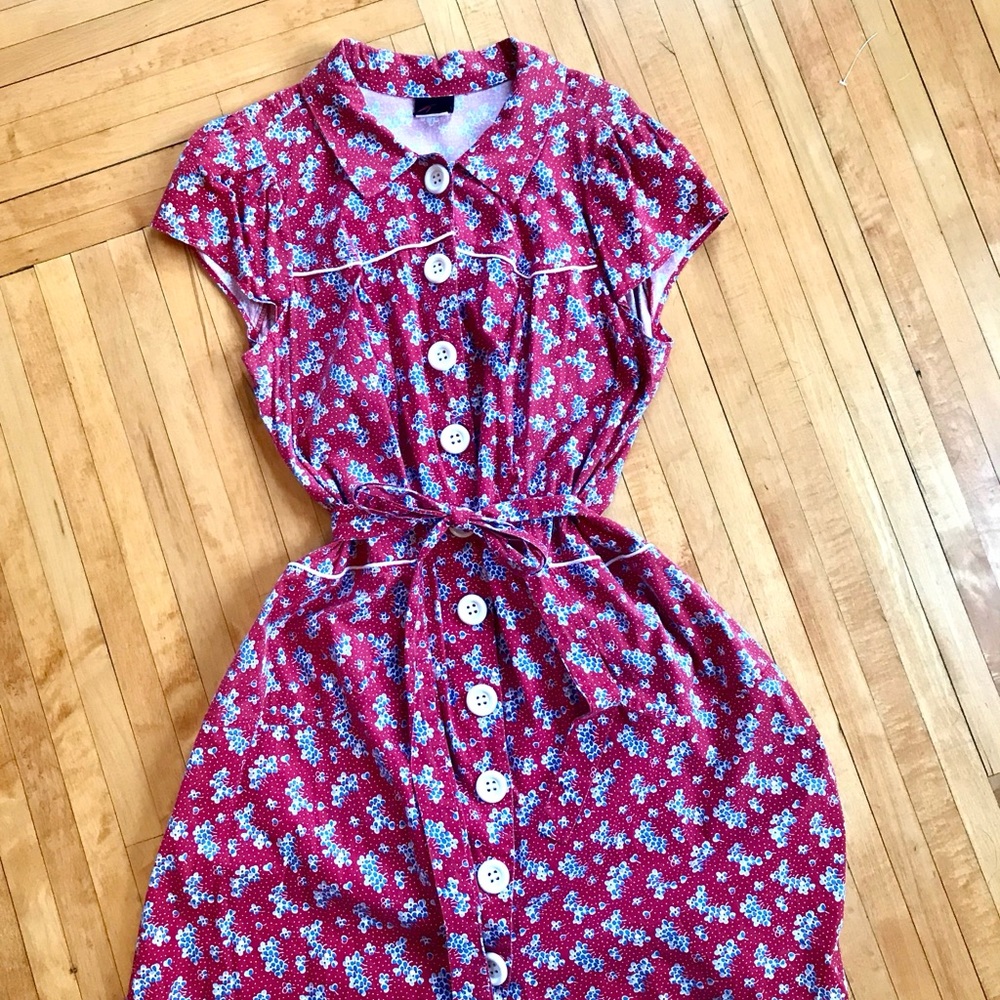 Torrid dress size 20 fits more like a 16/18